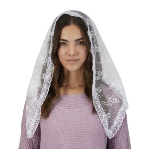 D3453 Traditional White Chapel Veil
